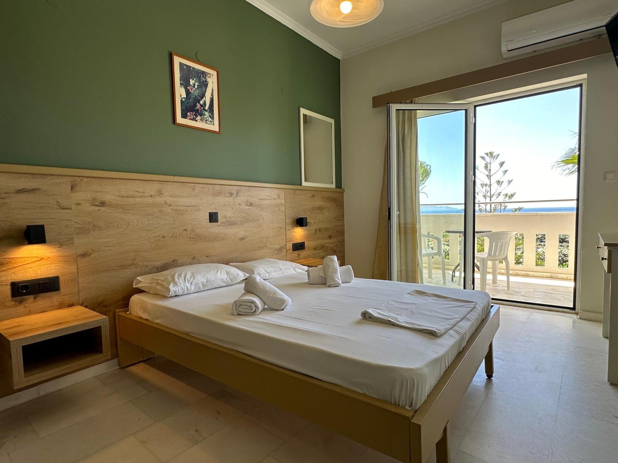 Regina Hotel กิสเซมอส ภายนอก รูปภาพ